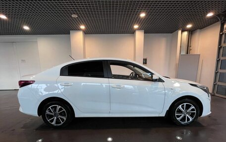 KIA Rio IV, 2020 год, 1 550 000 рублей, 2 фотография