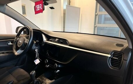 KIA Rio IV, 2020 год, 1 550 000 рублей, 12 фотография