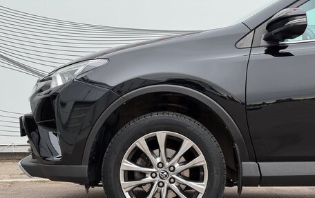 Toyota RAV4, 2017 год, 2 300 000 рублей, 2 фотография