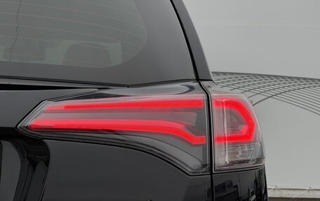 Toyota RAV4, 2017 год, 2 300 000 рублей, 8 фотография