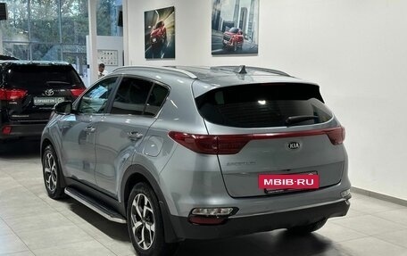 KIA Sportage IV рестайлинг, 2019 год, 2 349 900 рублей, 3 фотография