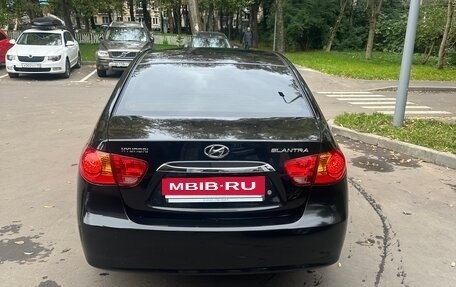 Hyundai Elantra IV, 2010 год, 975 000 рублей, 2 фотография
