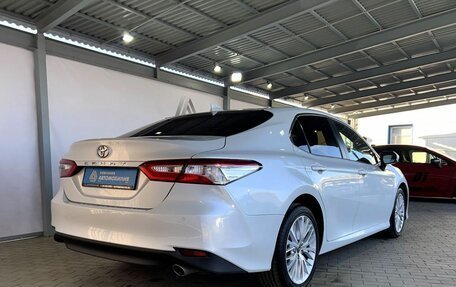 Toyota Camry, 2019 год, 2 299 000 рублей, 5 фотография
