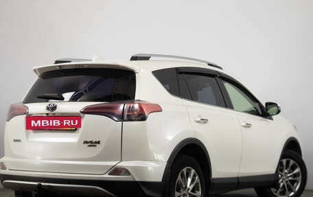 Toyota RAV4, 2016 год, 2 719 000 рублей, 5 фотография