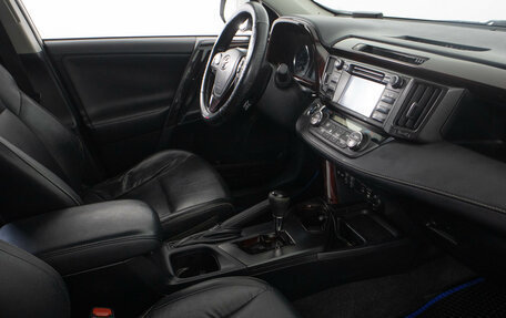 Toyota RAV4, 2016 год, 2 719 000 рублей, 13 фотография