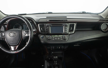 Toyota RAV4, 2016 год, 2 719 000 рублей, 15 фотография