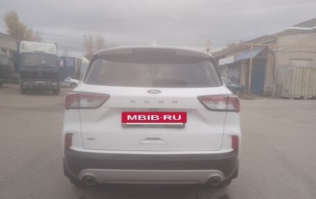Ford Kuga III, 2020 год, 2 850 000 рублей, 3 фотография
