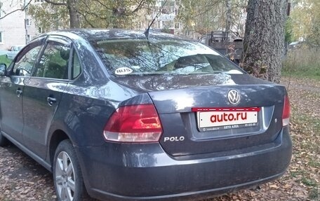 Volkswagen Polo VI (EU Market), 2011 год, 700 000 рублей, 3 фотография