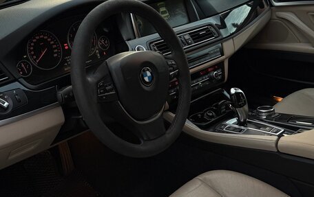 BMW 5 серия, 2012 год, 1 700 000 рублей, 7 фотография