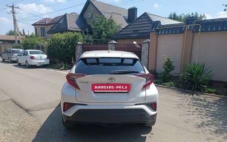 Toyota C-HR I рестайлинг, 2018 год, 2 070 000 рублей, 5 фотография