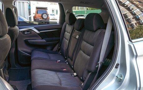 Mitsubishi Pajero Sport III рестайлинг, 2019 год, 3 150 000 рублей, 9 фотография