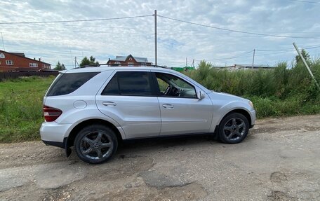 Mercedes-Benz M-Класс, 2005 год, 650 000 рублей, 3 фотография