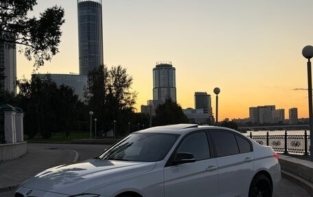 BMW 3 серия, 2017 год, 2 400 000 рублей, 1 фотография
