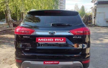 Geely Atlas I, 2018 год, 1 495 000 рублей, 15 фотография