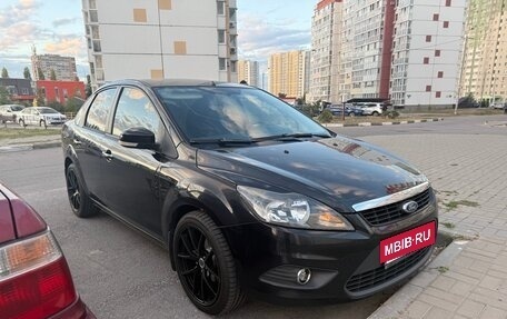 Ford Focus II рестайлинг, 2011 год, 689 000 рублей, 2 фотография