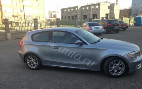 BMW 1 серия, 2010 год, 580 000 рублей, 3 фотография