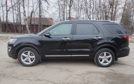 Ford Explorer VI, 2017 год, 2 600 000 рублей, 3 фотография