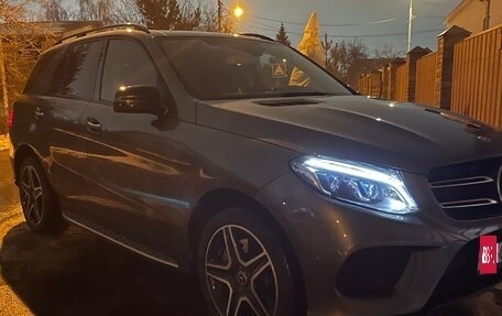 Mercedes-Benz GLE, 2017 год, 3 780 000 рублей, 4 фотография
