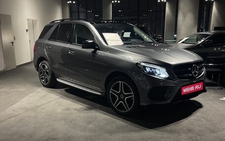 Mercedes-Benz GLE, 2017 год, 3 780 000 рублей, 13 фотография