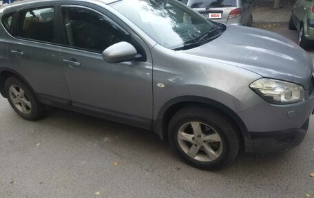 Nissan Qashqai, 2010 год, 985 000 рублей, 3 фотография