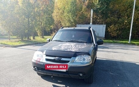 Chevrolet Niva I рестайлинг, 2013 год, 460 000 рублей, 3 фотография