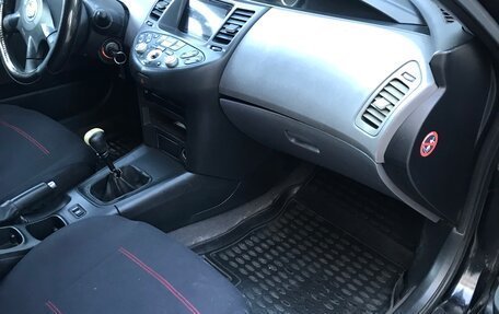 Nissan Primera III, 2003 год, 450 000 рублей, 9 фотография