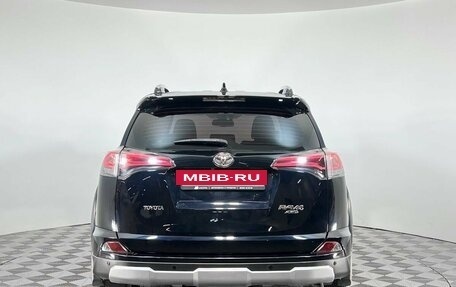 Toyota RAV4, 2018 год, 2 149 000 рублей, 6 фотография