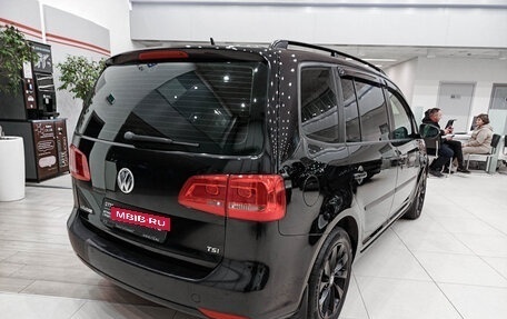 Volkswagen Touran III, 2010 год, 755 000 рублей, 9 фотография