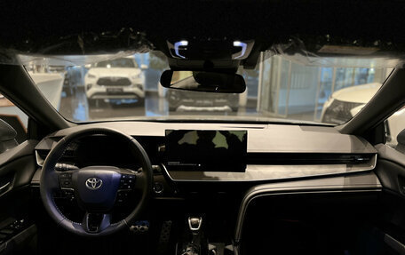 Toyota Camry, 2025 год, 4 499 000 рублей, 14 фотография