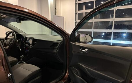 Hyundai Solaris II рестайлинг, 2021 год, 1 645 000 рублей, 25 фотография