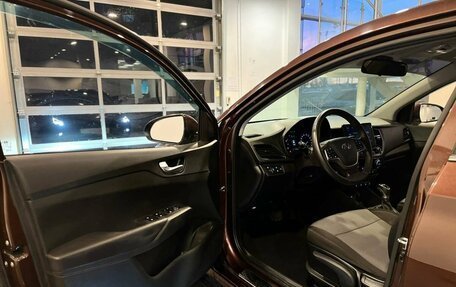 Hyundai Solaris II рестайлинг, 2021 год, 1 645 000 рублей, 19 фотография