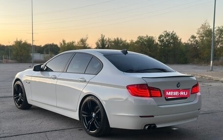 BMW 5 серия, 2011 год, 1 450 000 рублей, 7 фотография