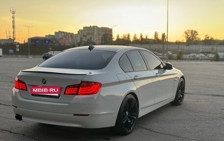 BMW 5 серия, 2011 год, 1 450 000 рублей, 9 фотография