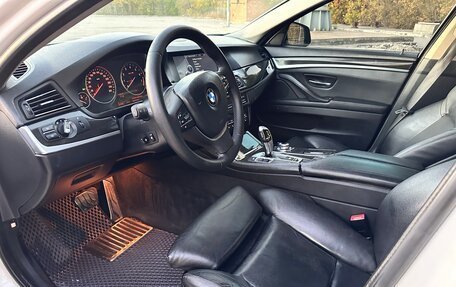 BMW 5 серия, 2011 год, 1 450 000 рублей, 14 фотография