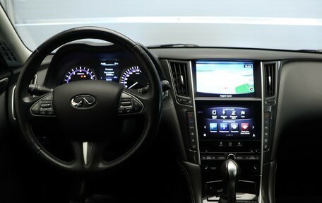 Infiniti Q50 I рестайлинг, 2017 год, 2 275 000 рублей, 9 фотография