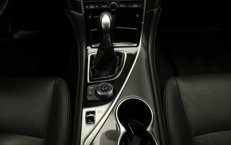 Infiniti Q50 I рестайлинг, 2017 год, 2 275 000 рублей, 15 фотография