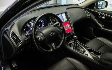Infiniti Q50 I рестайлинг, 2017 год, 2 275 000 рублей, 8 фотография