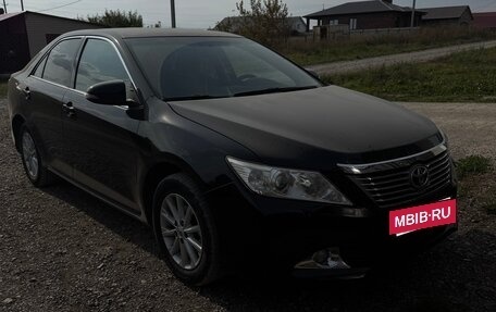 Toyota Camry, 2012 год, 1 700 000 рублей, 2 фотография