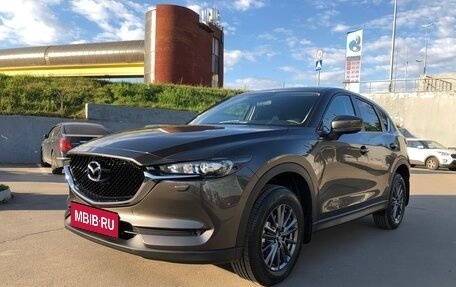 Mazda CX-5 II, 2020 год, 2 850 000 рублей, 1 фотография