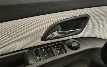 Chevrolet Cruze II, 2012 год, 830 000 рублей, 9 фотография