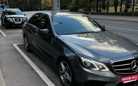 Mercedes-Benz E-Класс, 2015 год, 2 200 000 рублей, 6 фотография