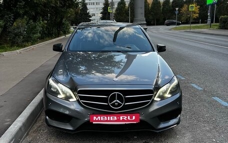 Mercedes-Benz E-Класс, 2015 год, 2 200 000 рублей, 7 фотография