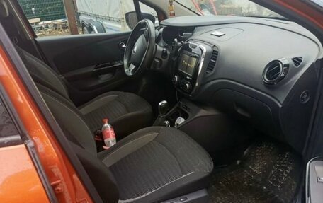 Renault Kaptur I рестайлинг, 2017 год, 1 300 000 рублей, 7 фотография