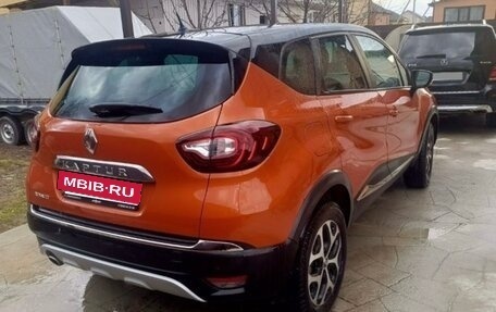 Renault Kaptur I рестайлинг, 2017 год, 1 300 000 рублей, 4 фотография