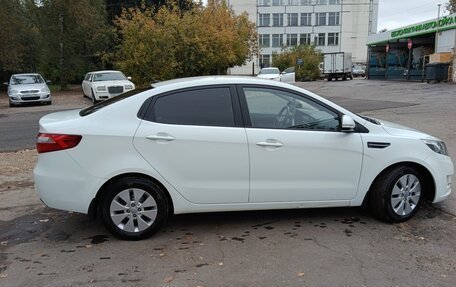 KIA Rio III рестайлинг, 2014 год, 990 000 рублей, 4 фотография