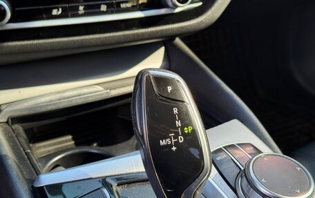 BMW 5 серия, 2017 год, 2 550 000 рублей, 13 фотография