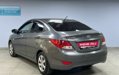 Hyundai Solaris II рестайлинг, 2011 год, 863 000 рублей, 5 фотография