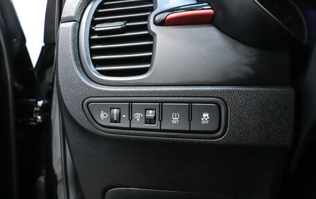 KIA Rio IV, 2020 год, 1 590 000 рублей, 6 фотография