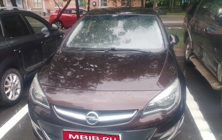 Opel Astra J, 2013 год, 850 000 рублей, 1 фотография
