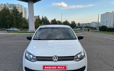 Volkswagen Polo VI (EU Market), 2013 год, 667 000 рублей, 1 фотография